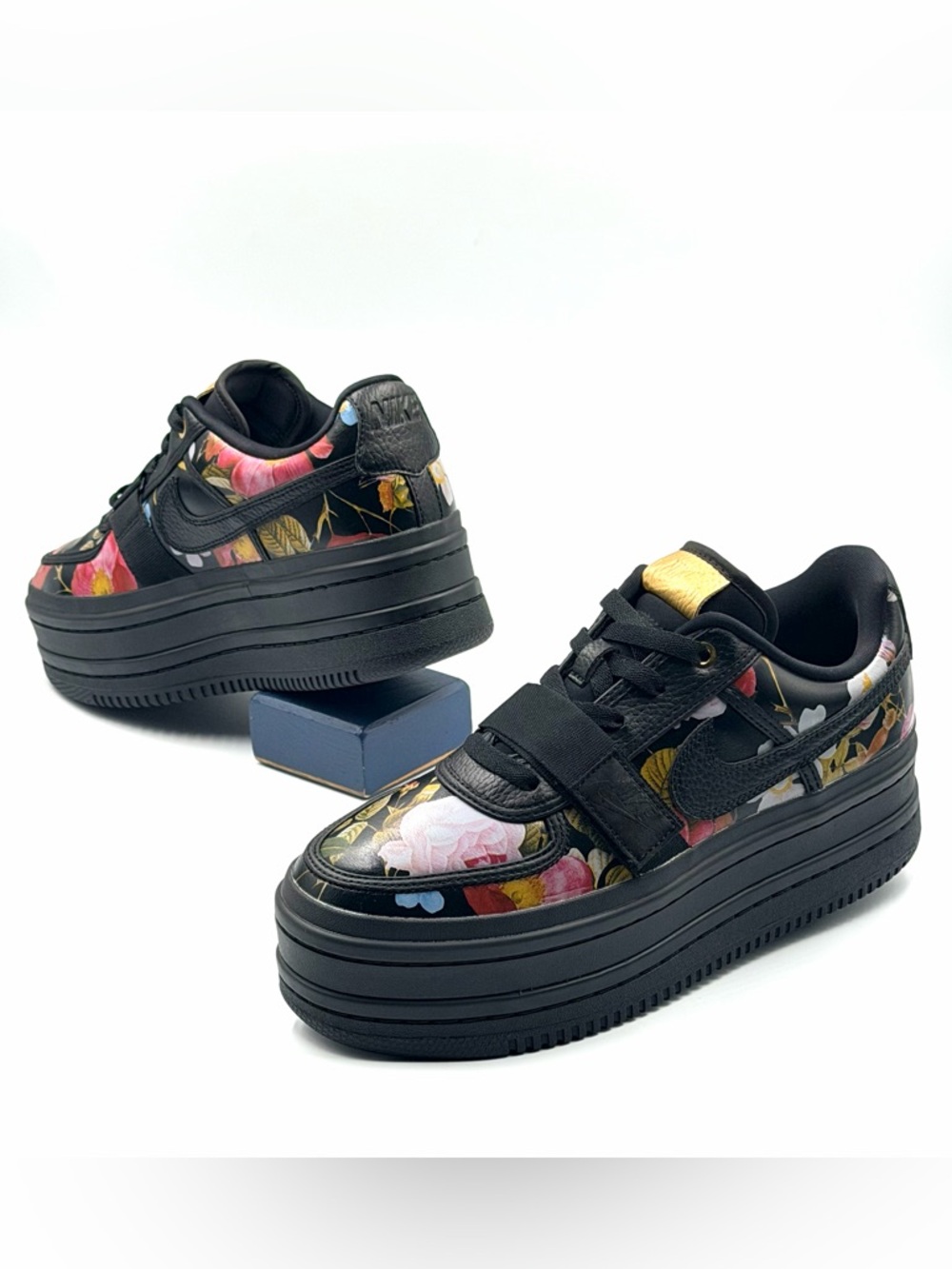 Nike Wmns Vandal 2K LX 'Floral' - Picture 7 of 11